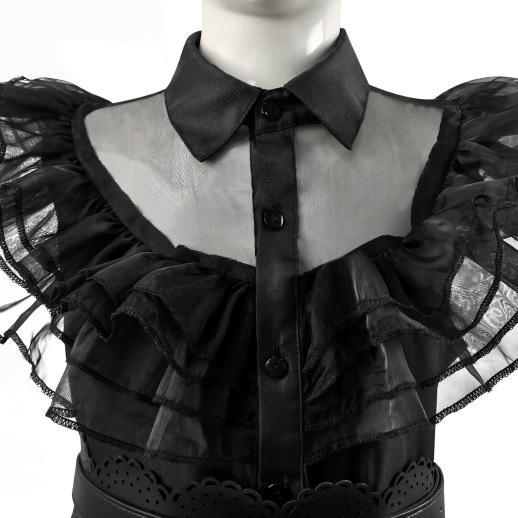 Il Costume Mercoledì – Un Elegante Tributo al Mondo Oscuro degli Addams - immagine 8