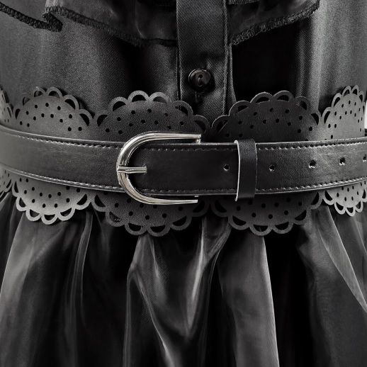 Il Costume Mercoledì – Un Elegante Tributo al Mondo Oscuro degli Addams - immagine 2