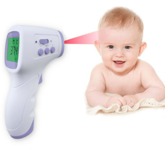 Termoscanner a raggi infrarossi in azione, mostrando la sua capacità di rilevare la temperatura corporea senza contatto.